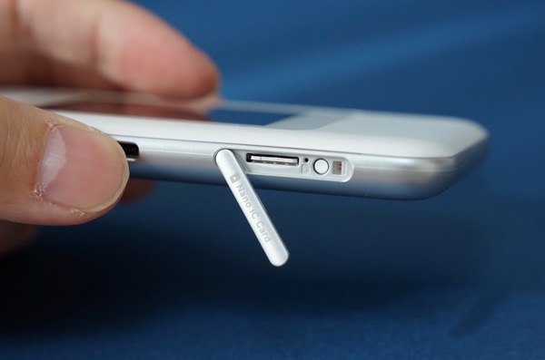 W06 充電はUSB-Cです