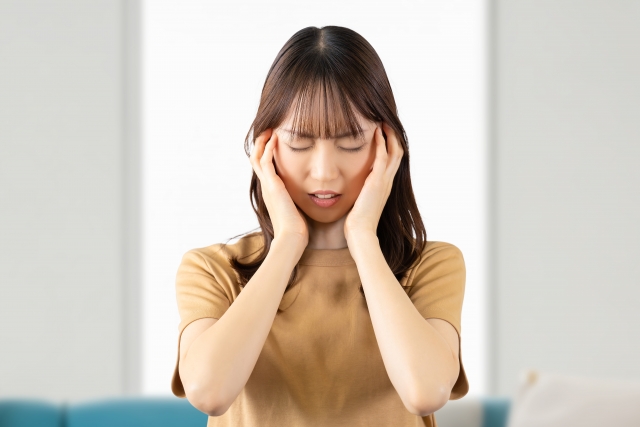 HORIE MOBILE 困った女性